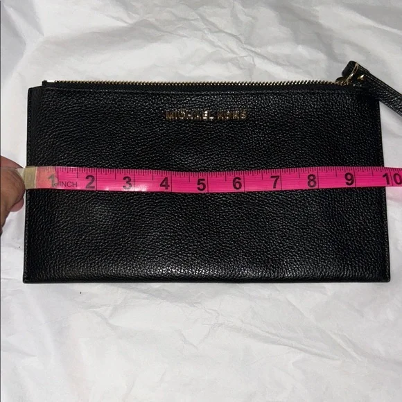 Michael Kors Black Textured Clutch - Picture 7 of 8